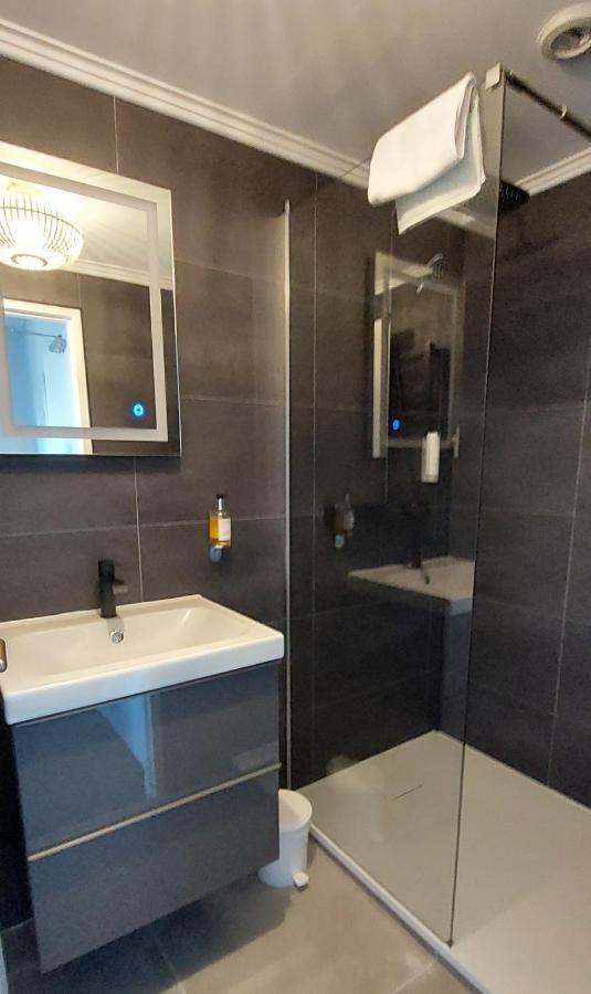 Logis Le Prieure Hotel Locronan Luaran gambar